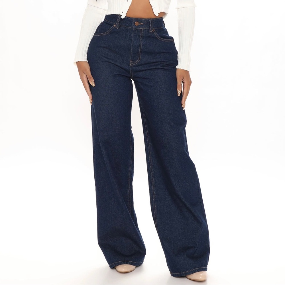 CLEAN AND CLASSIC NON STRETCH WIDE LEG JEANS - DARK WASH (Size 3)